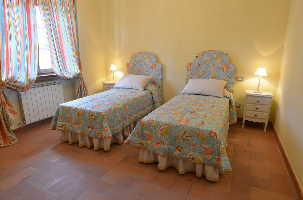 Villa Il Fortino ลิโด ดิ กามาโยเร ห้อง รูปภาพ