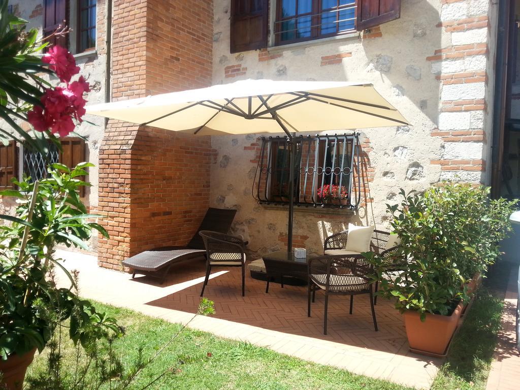 Villa Il Fortino ลิโด ดิ กามาโยเร ภายนอก รูปภาพ