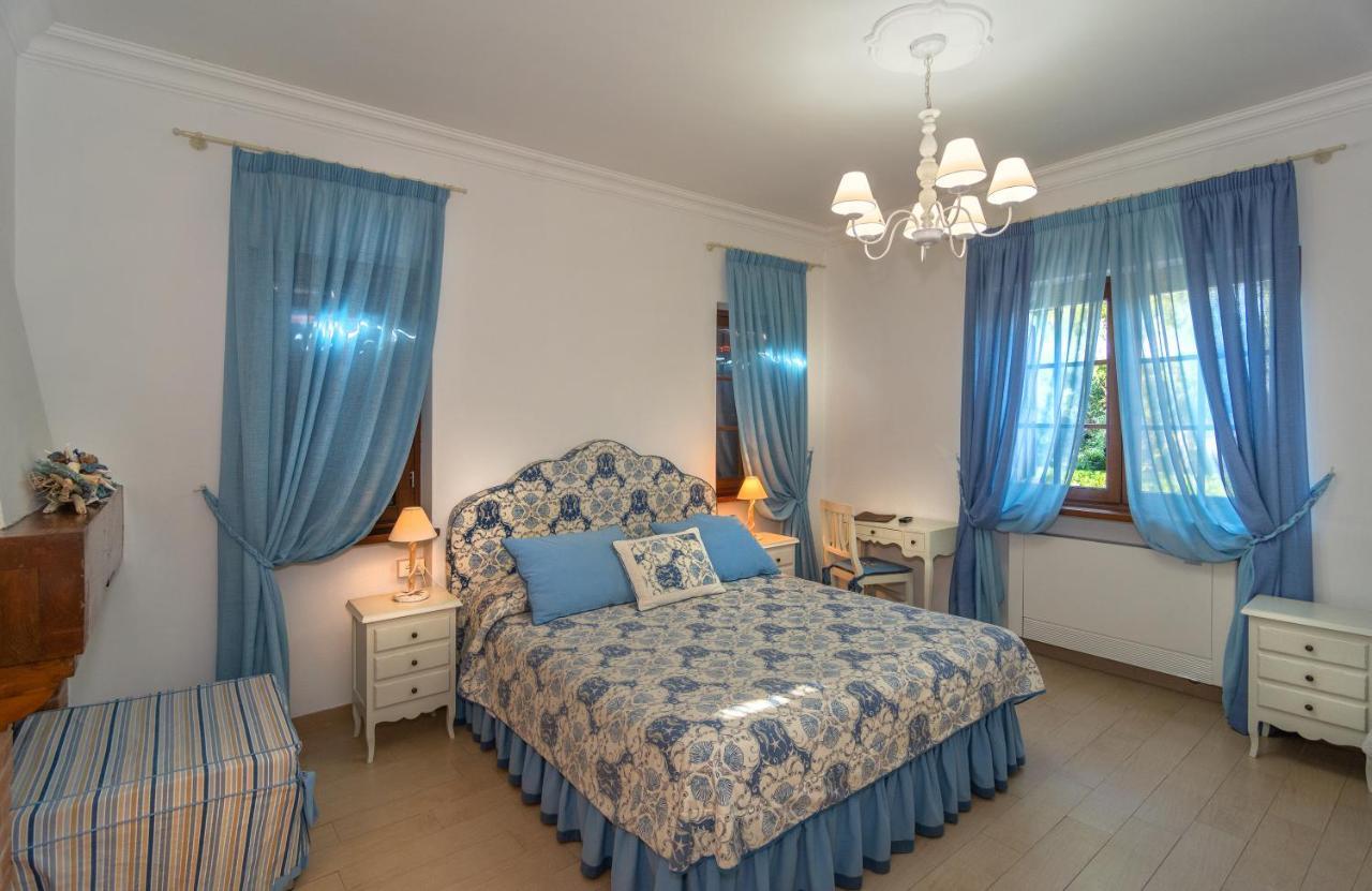 Villa Il Fortino ลิโด ดิ กามาโยเร ภายนอก รูปภาพ